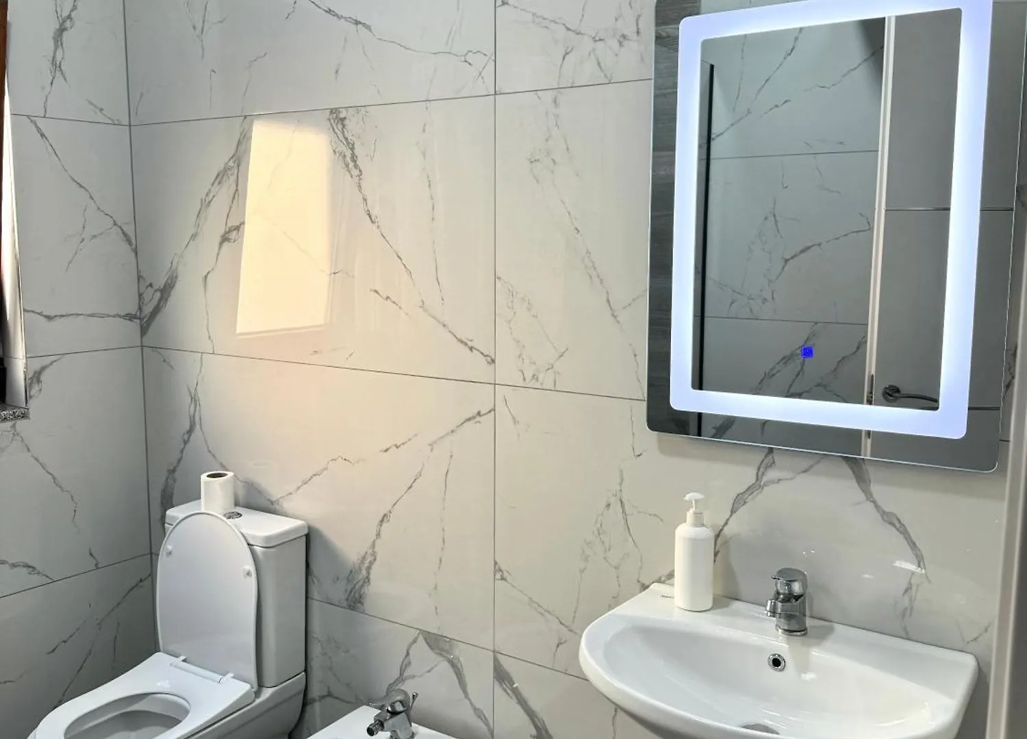 Fredi Apartamento Tirana